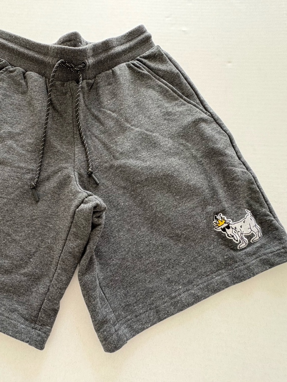 Goat use Men's Relaxed Knitted With Pockets - Size L.